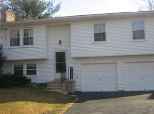 2401 Maytime Dr, Gambrills, MD 21054