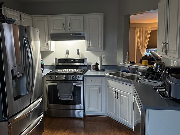 5th image of 3416 Fordington Pl