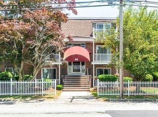 92 Beacon St APT 7, Lawrence, MA 01843