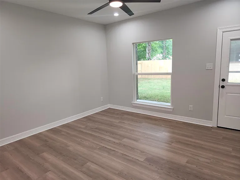 2651 Beaumont Ave #A — Photo 10