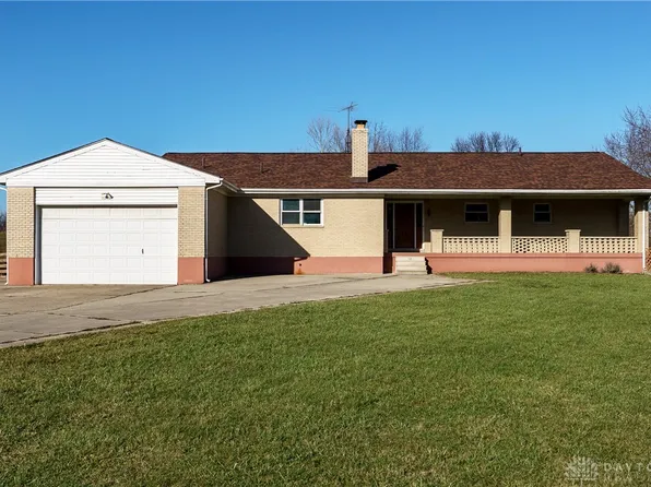 10440 Haddix Rd, Fairborn, OH 45324