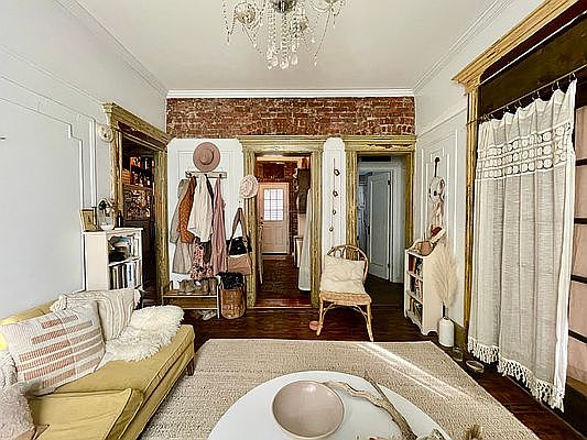 3rd image of 310 Bleecker St #1