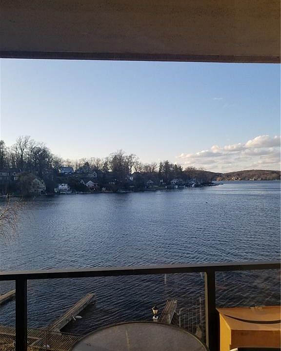 1st image of 4 Marina Dr APT F3