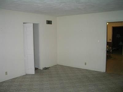 4th image of 1401 McPherson Blvd