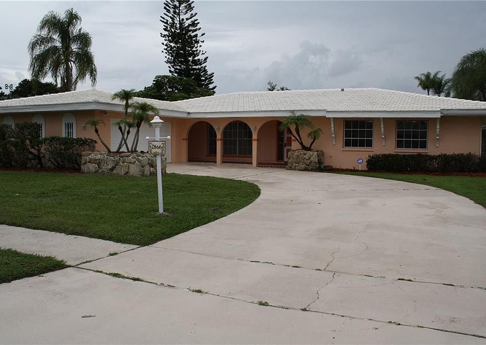 1st image of 2866 SE Italy St