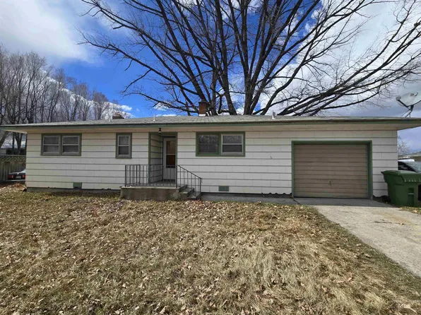 737 N 5th St, Payette, ID 83661