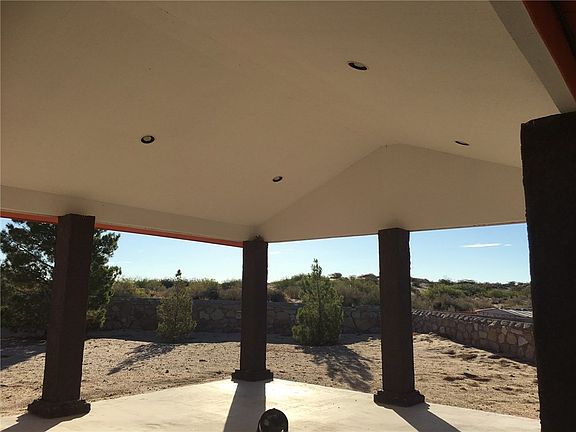 5th image of 13563 Ocean Ct