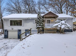 3977 Clover Ave, Vadnais Heights, MN 55127