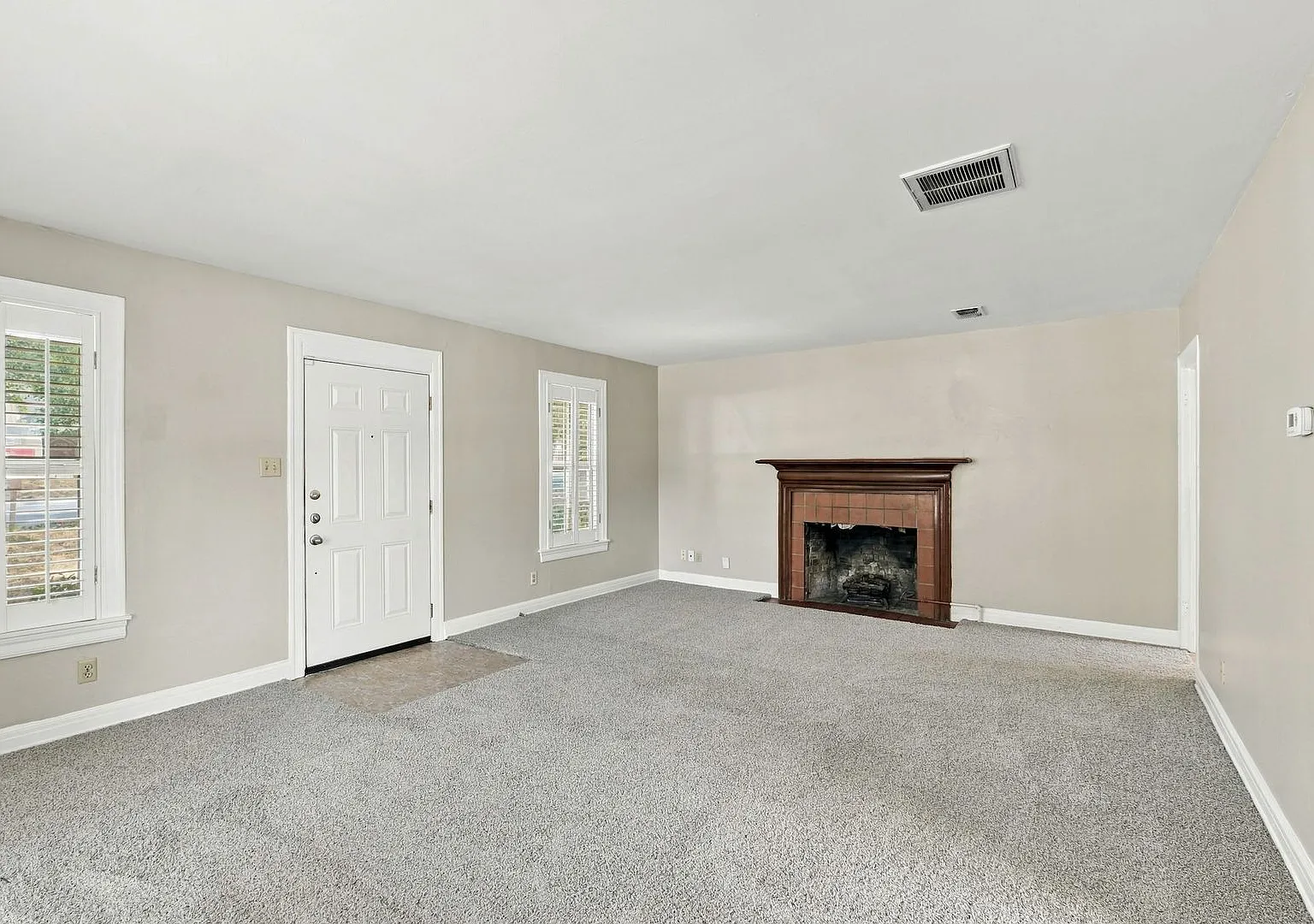 2303 Kinney Road — Photo 3