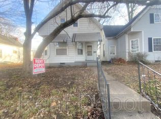 907 N 4th Ave, Evansville, IN 47710