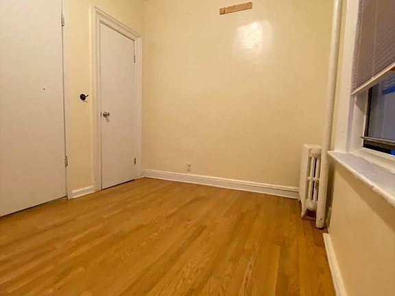 3rd image of 35-48 Steinway St #2A