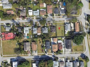 10220 SW 173rd Ter, Miami, FL 33157