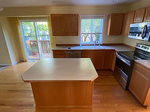 5th image of 7850 NE 148th St