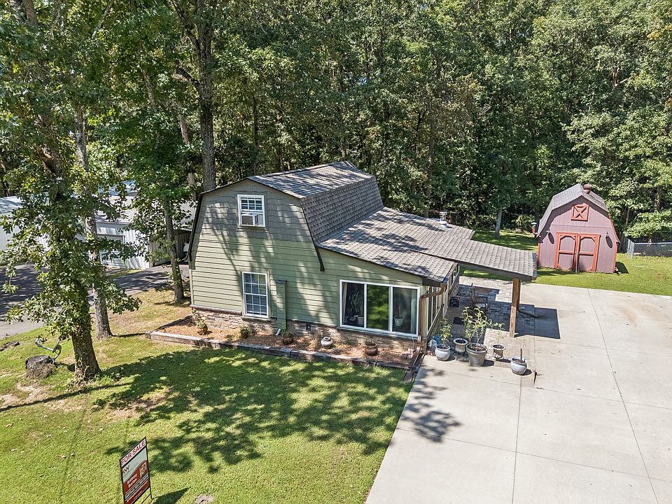 1st image of 120 Branch Rd
