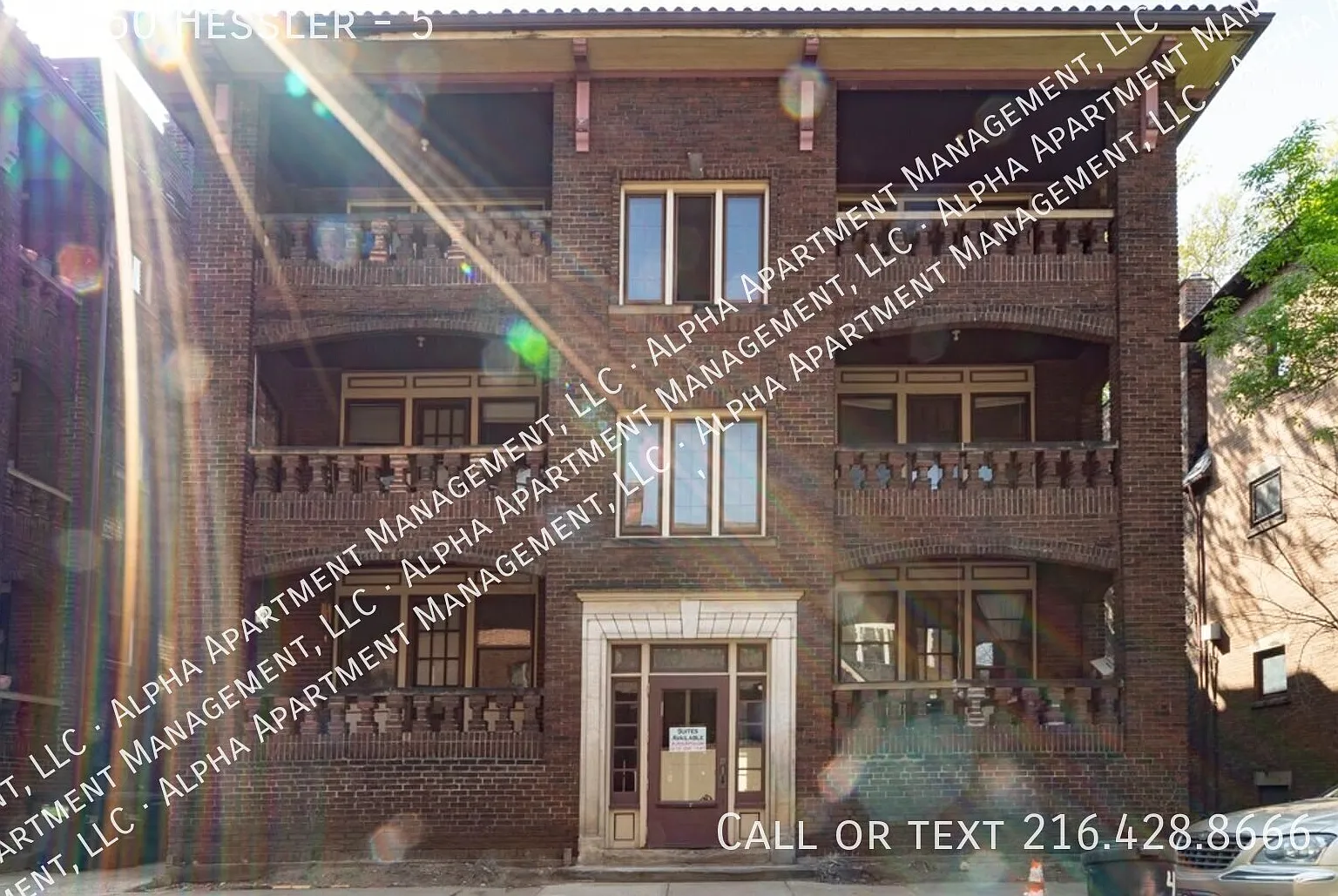 3 bedroom apartment on historic Hessler Rd near University Circle — Photo 1