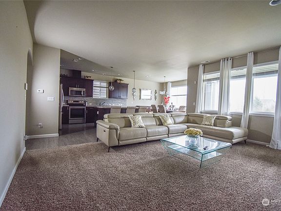 4th image of 19929 20th Avenue Ct E