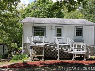 11 Willow St, Edwards, MO 65326