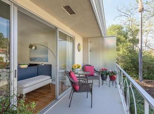 2645 State St, Santa Barbara, CA 93105