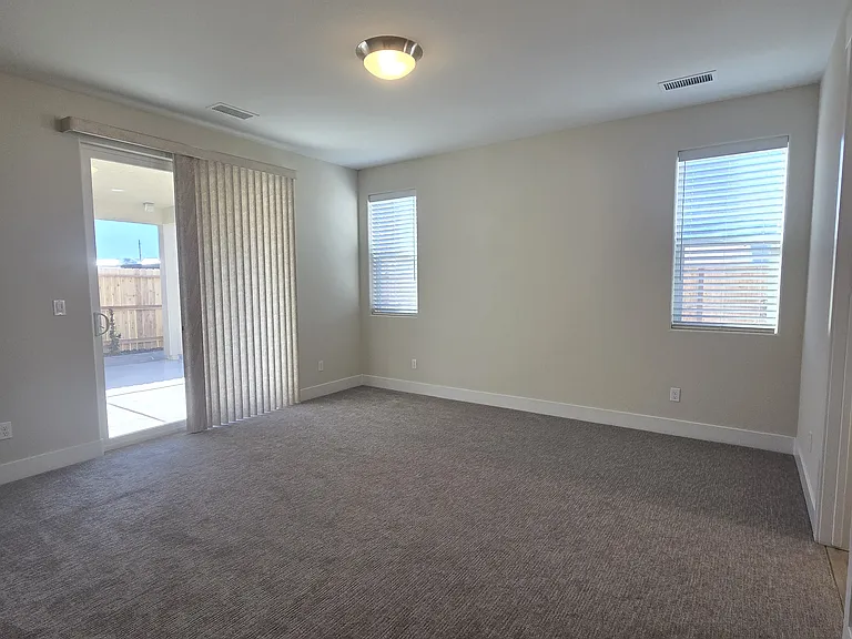 1630 Delta Downs Dr — Photo 13