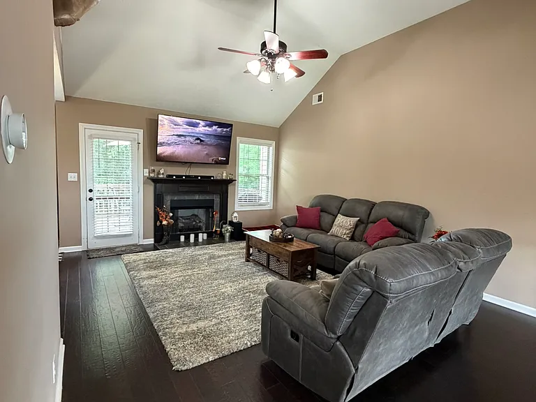 2152 Bend Rd — Photo 11