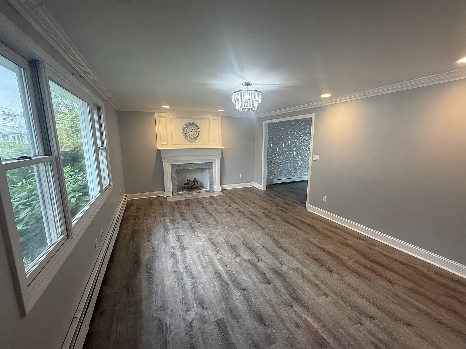 4 bed, 2.5 bath, 1796 sqft, $4,150 — Photo 2