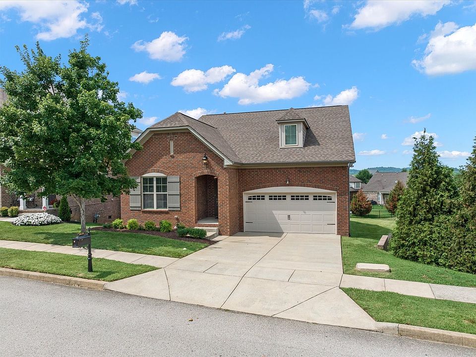 1st image of 2631 Westerham Way