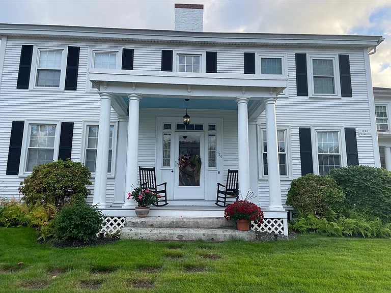 112 Main St #A — Photo 11