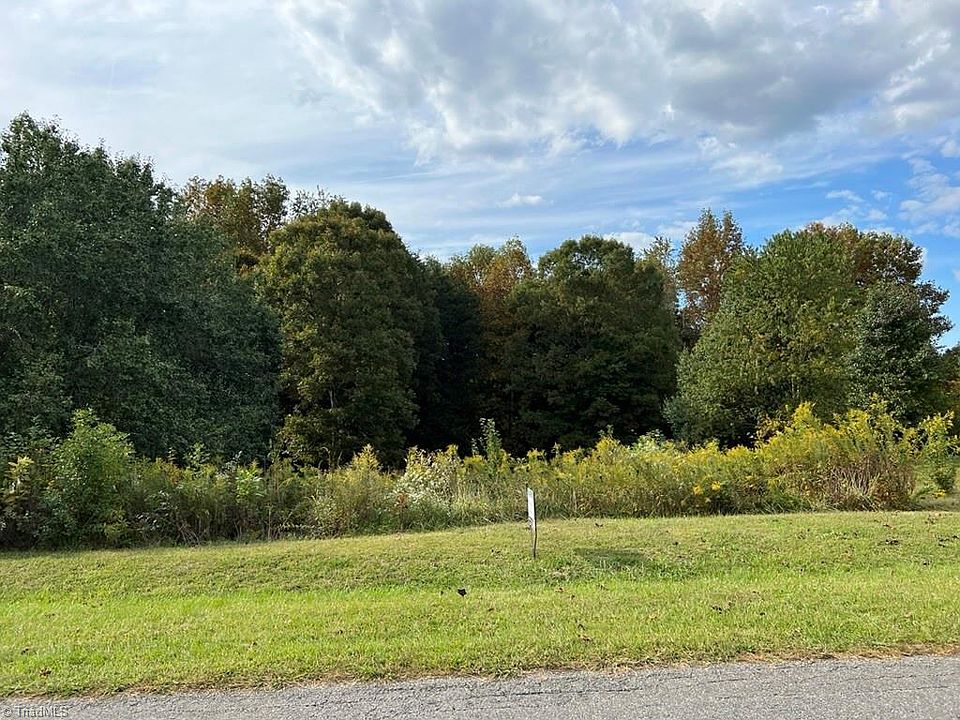 1st image of 0 Woodbridge Dr Lot 23