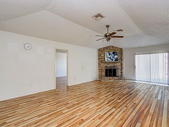 5th image of 12912 Village Gate Dr