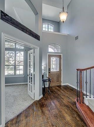 3rd image of 1721 Lake Wood Trl