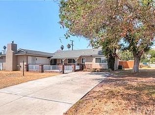 169 Shady Grove Dr, Riverside, CA 92507