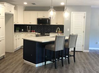 15NC Lake Cherokee, Longview, TX 75603