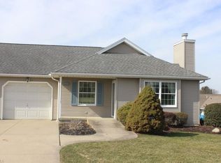 320 W Heatherwood Dr, Barberton, OH