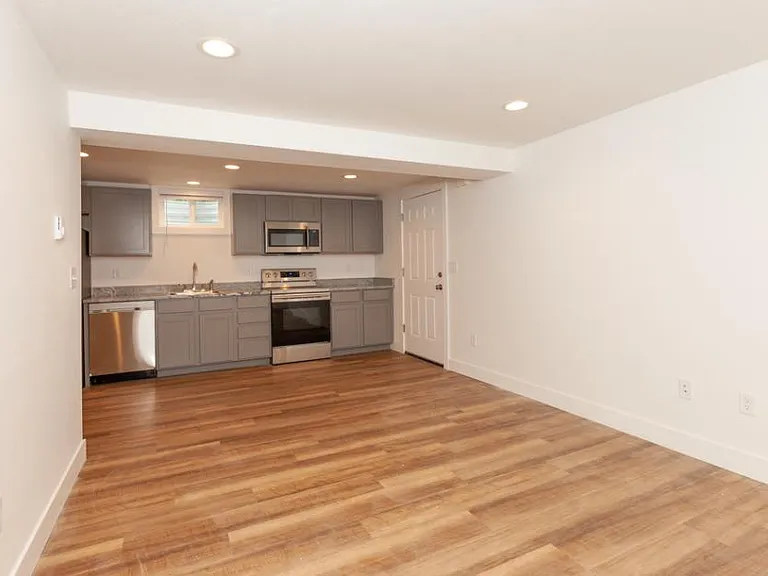 260 S Cleveland Ave — Photo 10