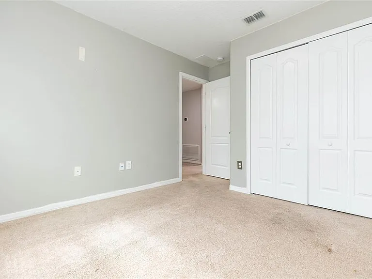 515 Vista Ridge Dr — Photo 37