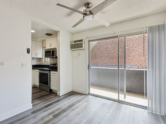 2nd image of 424 S Ardmore Ave #1-118