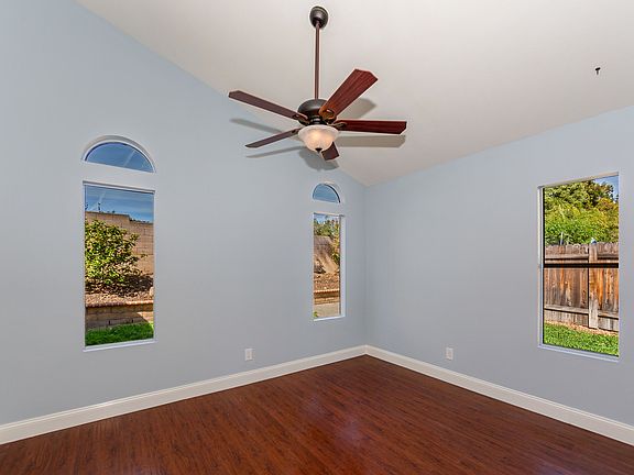 5th image of 9997 Scottsdale St