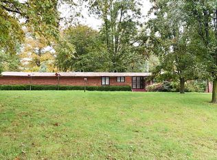 1116 N Gospel St, Paoli, IN 47454