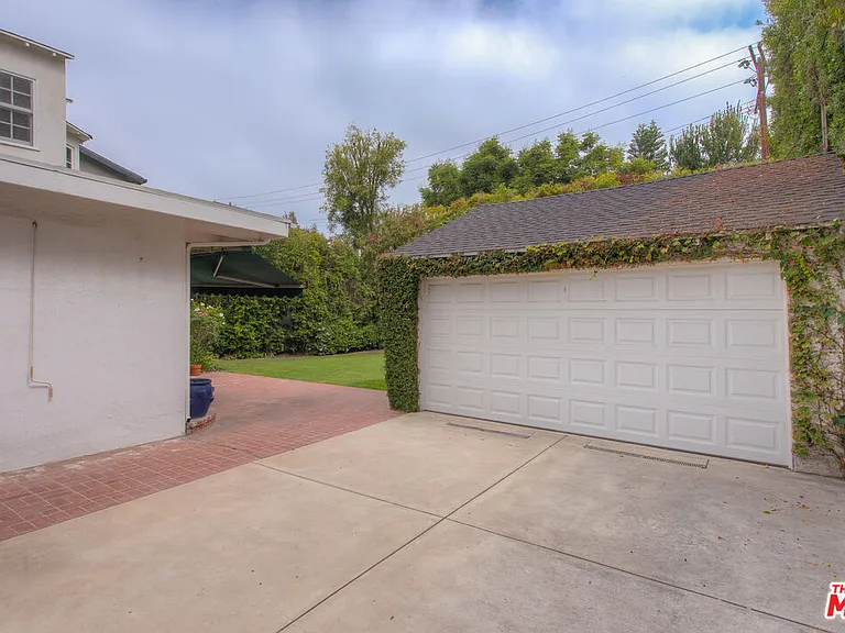 4110 Sunnyslope Ave — Photo 26