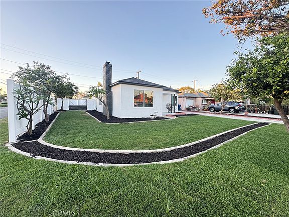 2nd image of 8273 Samoline Ave