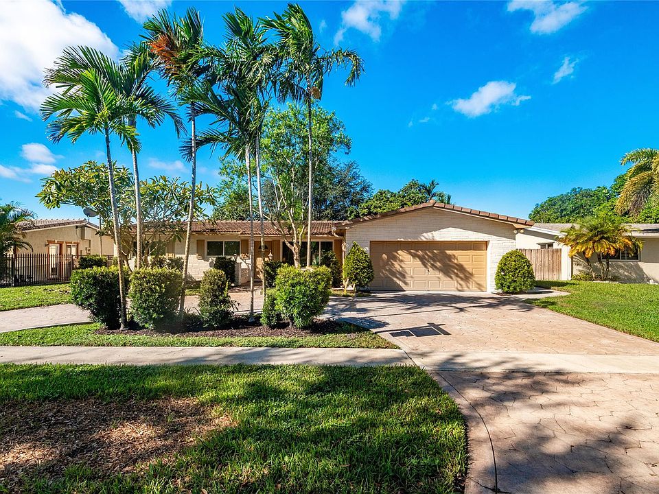 1st image of 1940 NW 107 Avenue