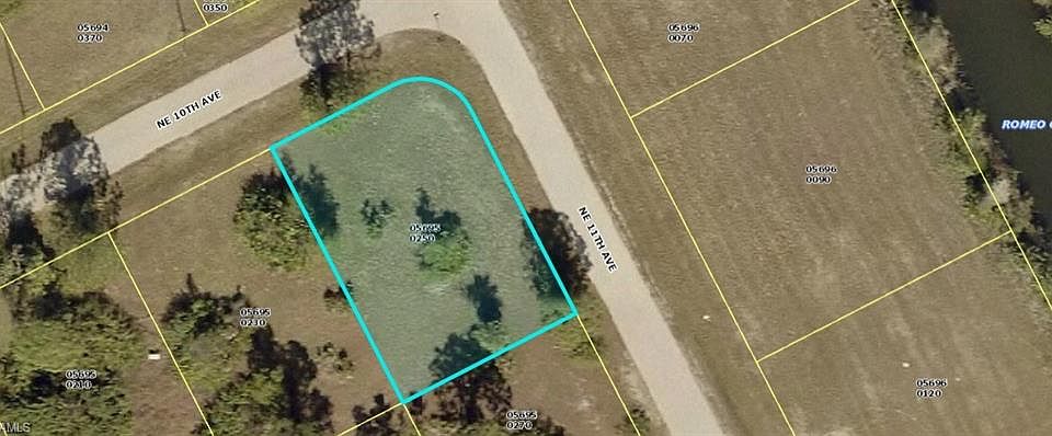 1st image of 4149 NE 10th Ave