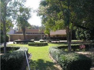 1319 S Edgewater Dr, Charleston, SC 29407