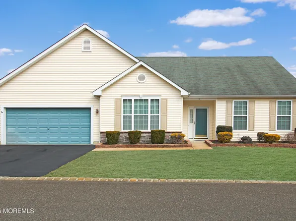 9 Bridle Way, Whiting, NJ 08759