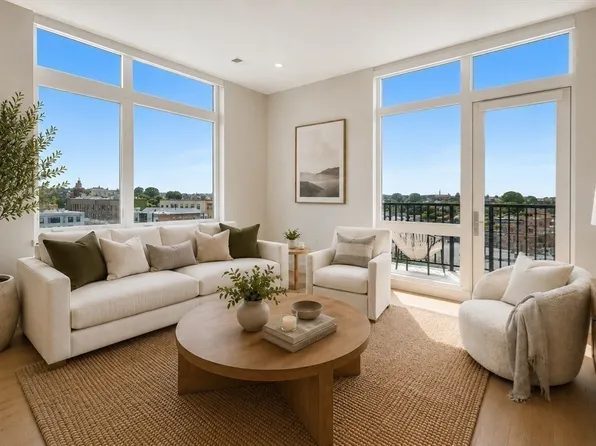 420 W Broadway #Penthouse 604, Boston, MA 02127