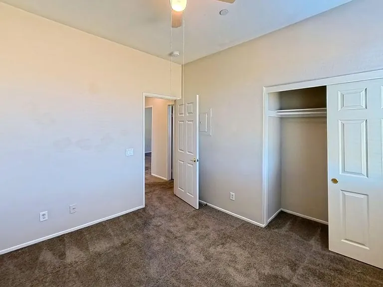 1800 E Lakeshore Dr #1701 — Photo 14