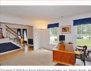 1st image of 1093 Heatherwood Dr