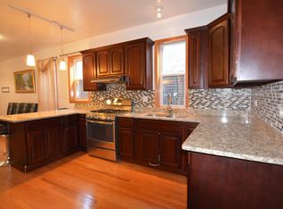 3338 S Morgan St #2F, Chicago, IL 60608