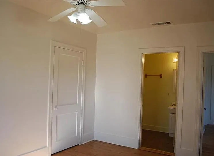 4722 Depew Ave — Photo 13