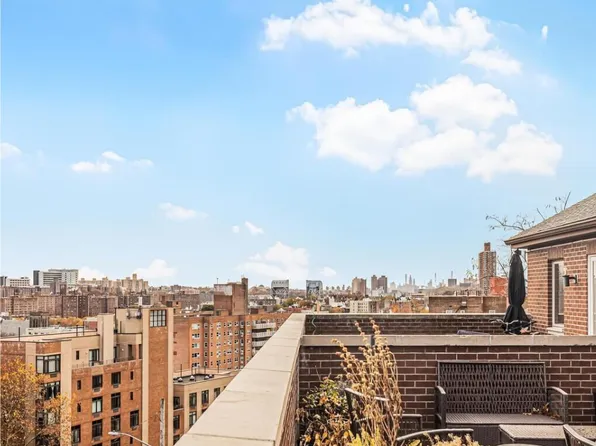 3251 Riverdale Avenue image 3 of 19